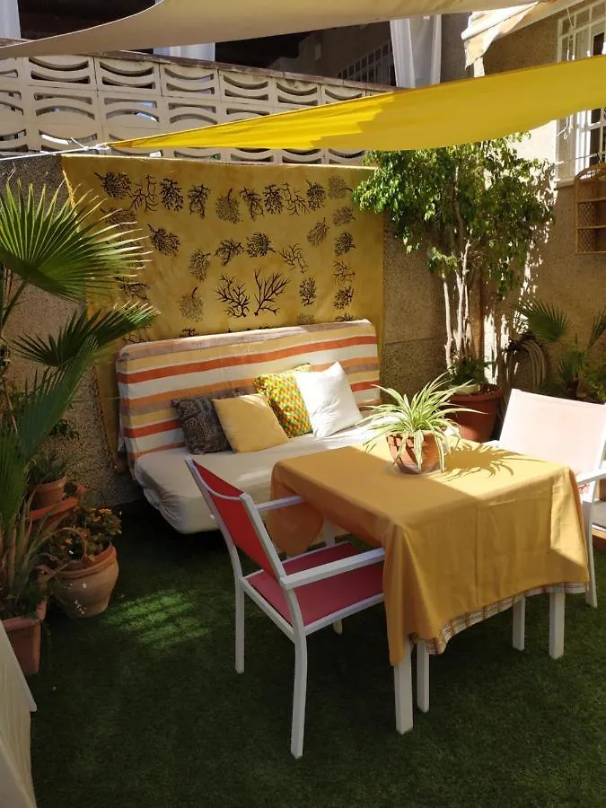 La Casita De Nuria Apartamento Rincón de la Victoria Quarto em Acomodações Particulares